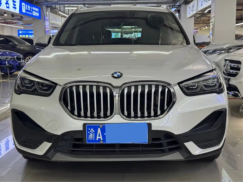 BMW X1 2021 — фото 2