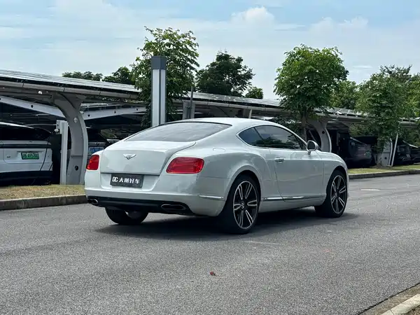 Bentley Continental 2013