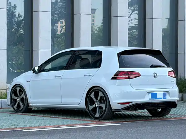 Volkswagen Golf GTI 2016