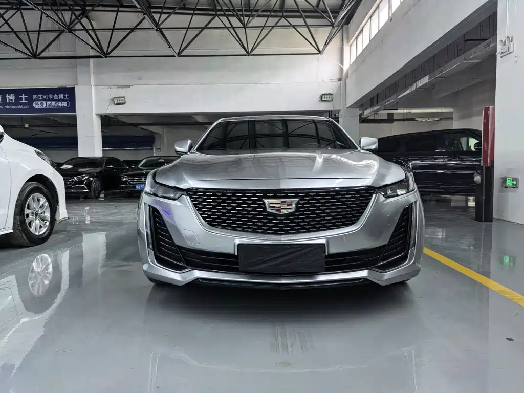 Cadillac CT5 2023 — фото 2