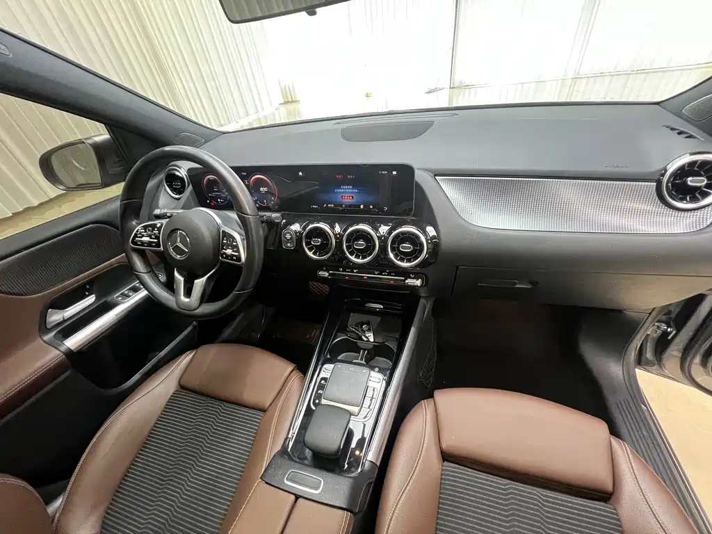 Mercedes-Benz B-Class 2020 — фото 20