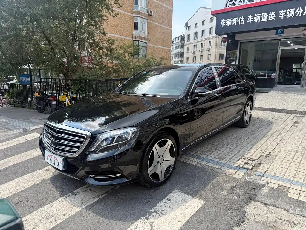 Mercedes-Benz Maybach S-Class 2016