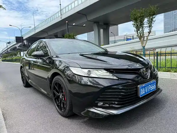 Toyota Camry 2018