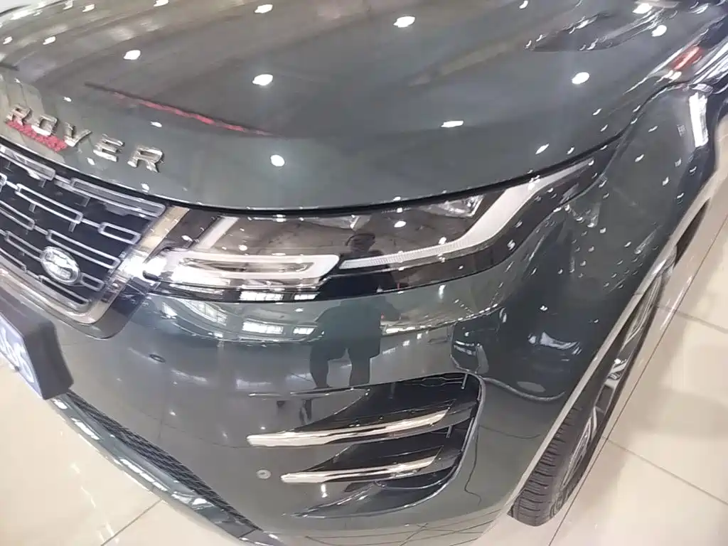 Land Rover Range Rover Evoque 2025 — фото 24