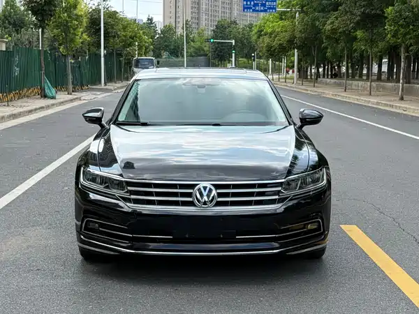 Volkswagen Phideon 2018