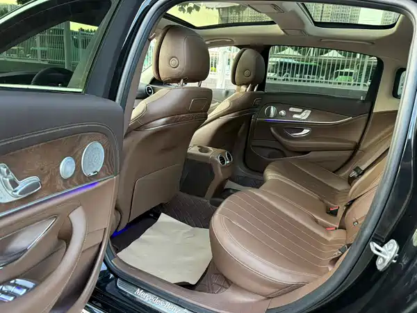 Mercedes-Benz E-Class 2018