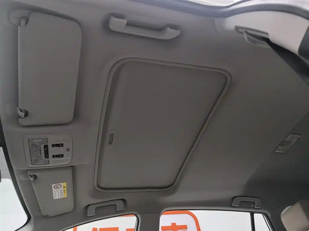 Toyota RAV4 2014 — фото 14