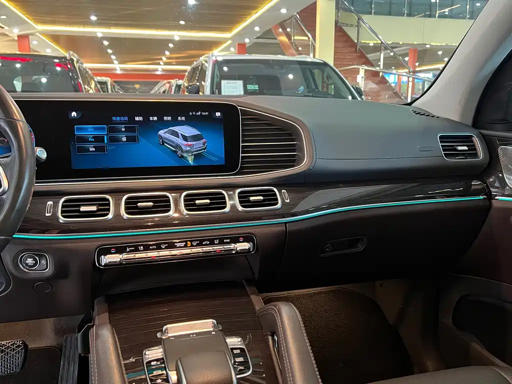 Mercedes-Benz GLE 2019 — фото 13