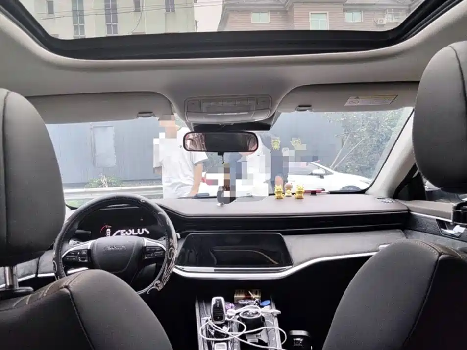 Dongfeng Yixuan MAX 2022 — фото 12
