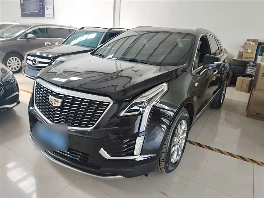 Cadillac XT5 2020 — фото 1