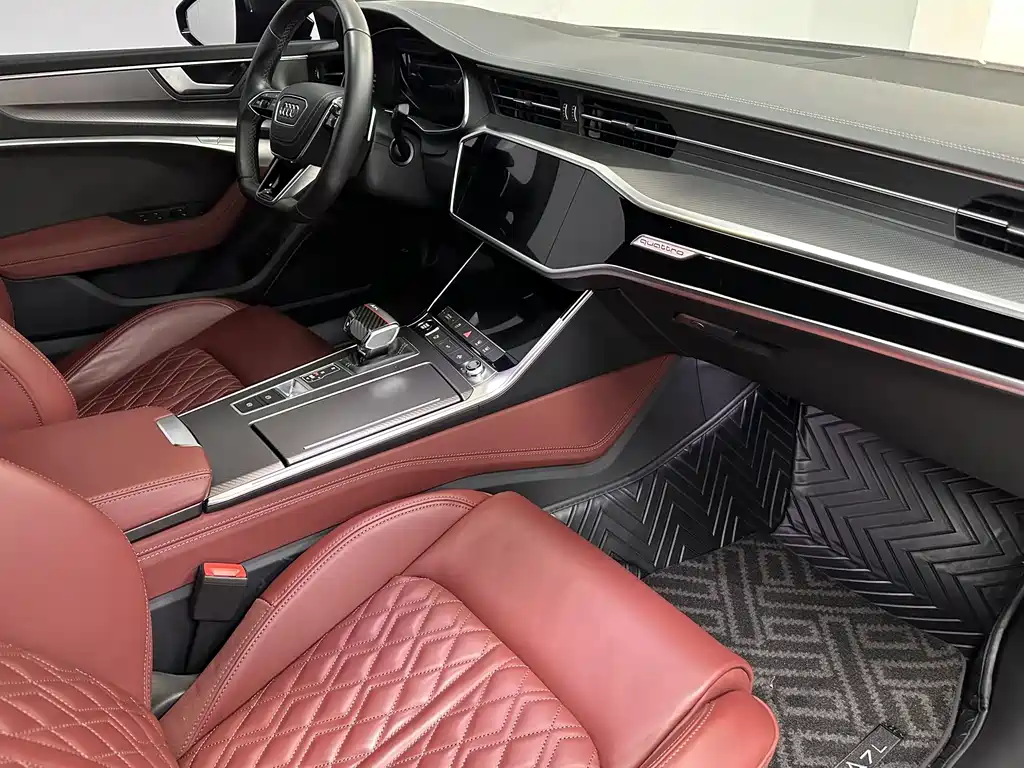 Audi A7L 2025 — фото 14