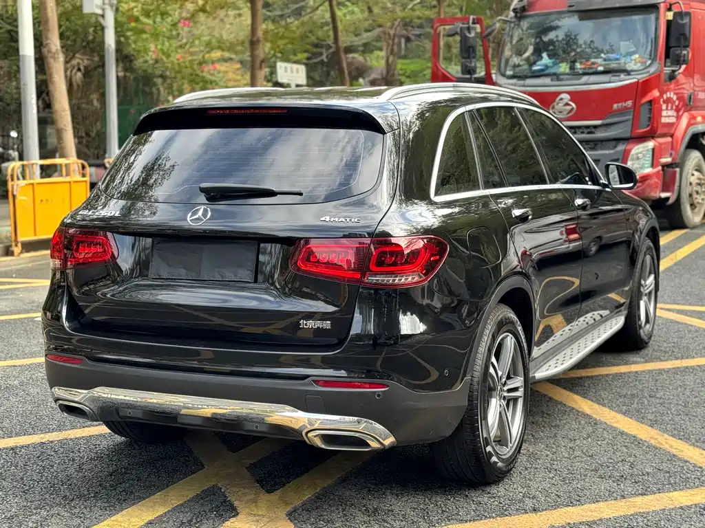 Mercedes-Benz GLC 2021 — фото 17