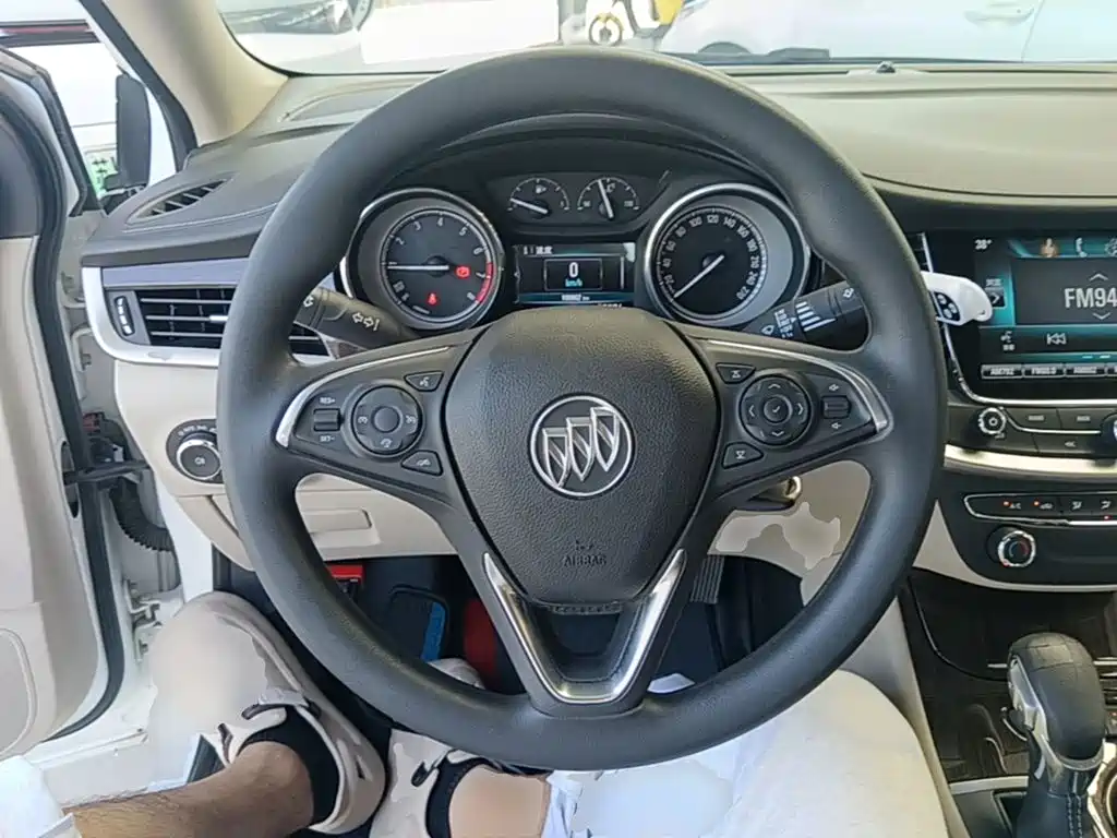Buick Verano 2018 — фото 11