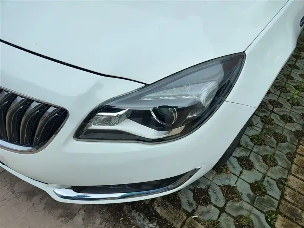 Buick Regal 2015 — фото 24
