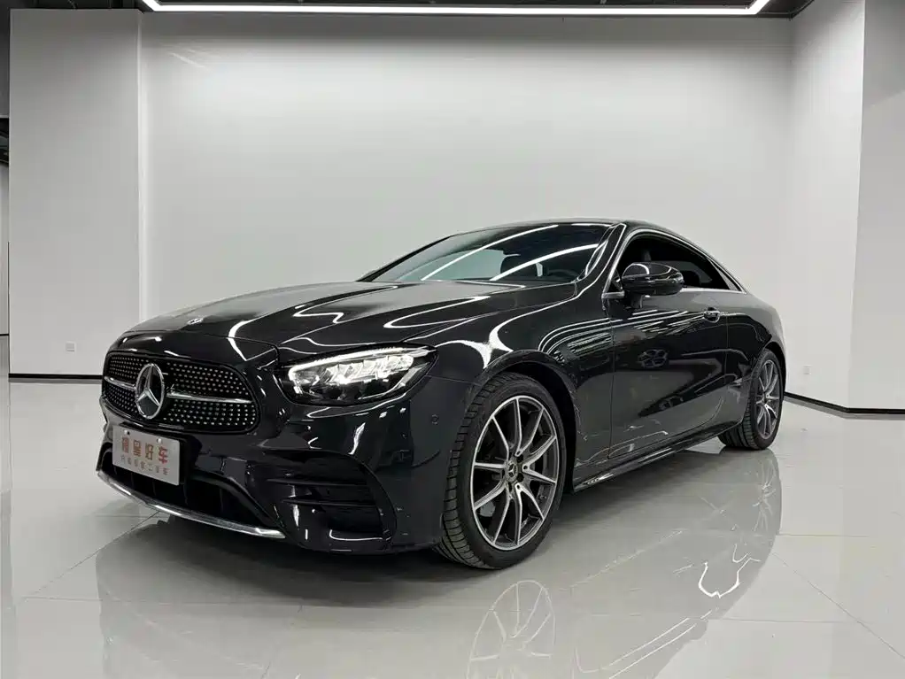 Mercedes-Benz E-Class 2024
