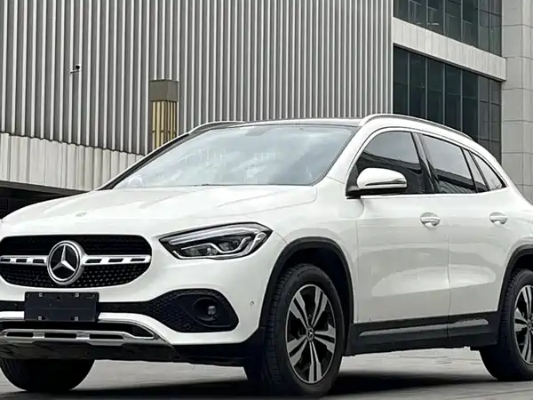 Mercedes-Benz GLA 2020