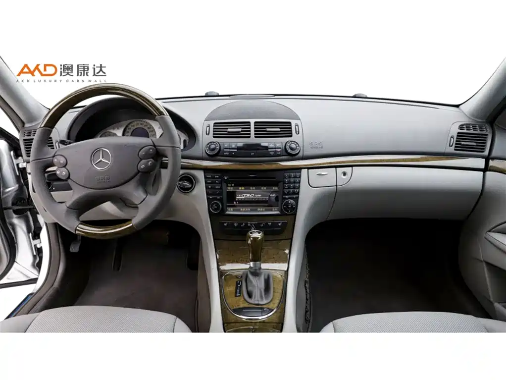 Mercedes-Benz E-Class 2008