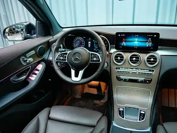 Mercedes-Benz GLC 2022