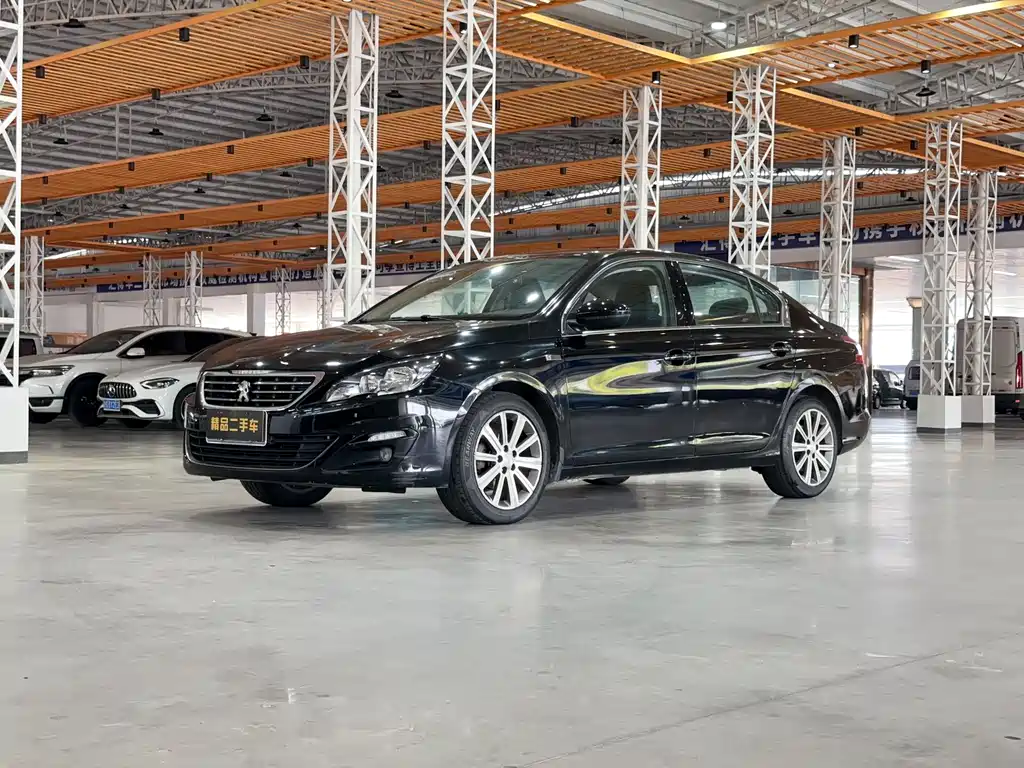 Peugeot 408 2016