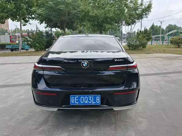 BMW 7 Series 2023