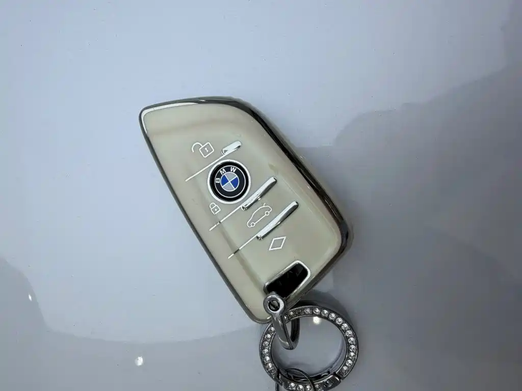 BMW X2 2023 — фото 15