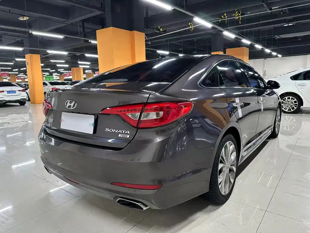 Hyundai Sonata 2015 — фото 13