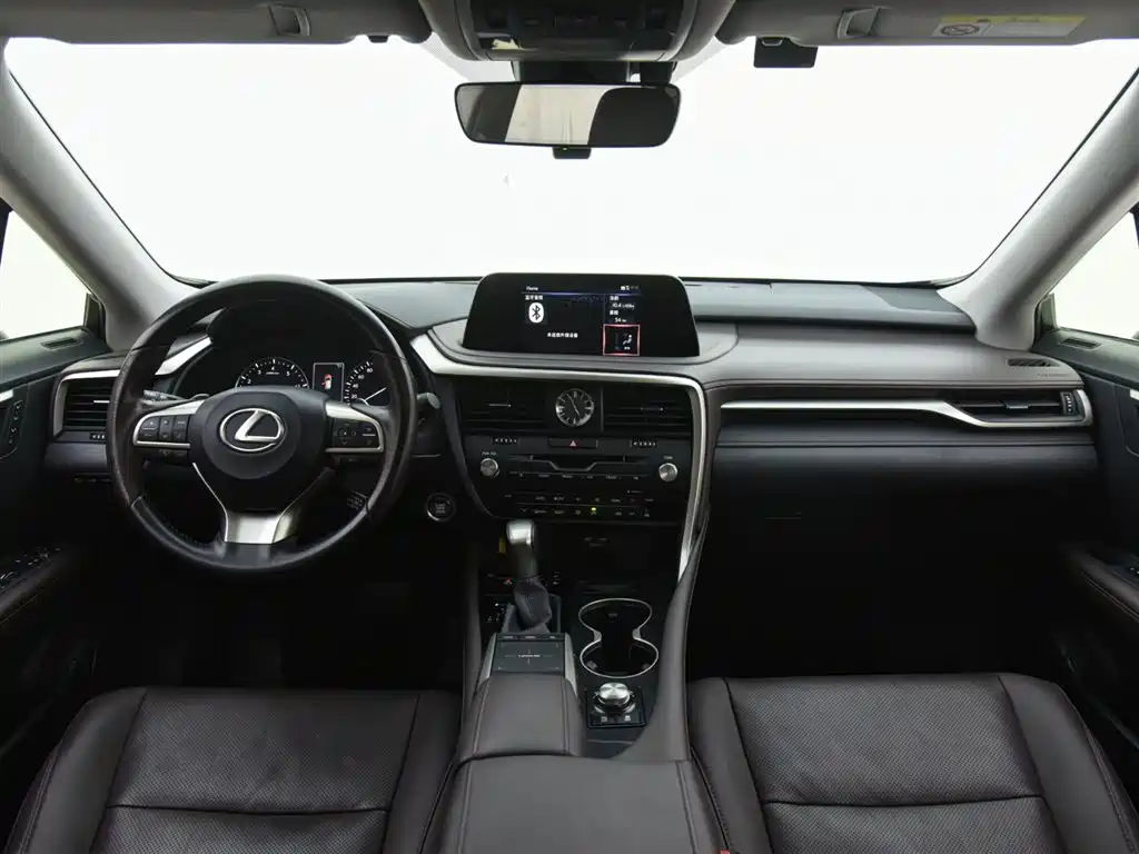 Lexus RX 2022 — фото 9