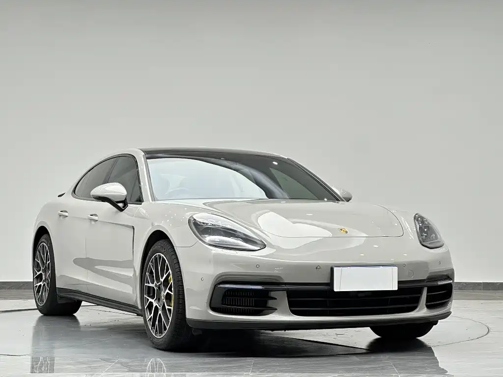Porsche Panamera 2019 — фото 3