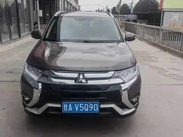 Mitsubishi Outlander 2018