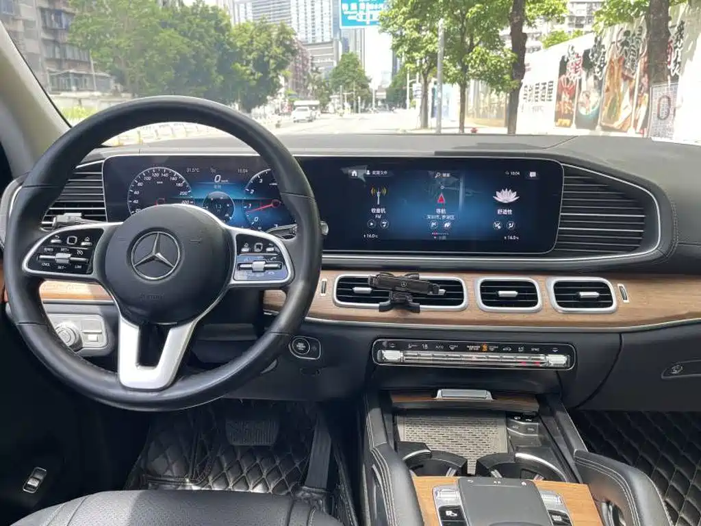 Mercedes-Benz GLE 2019 — фото 10