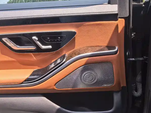 Mercedes-Benz S-Class 2021
