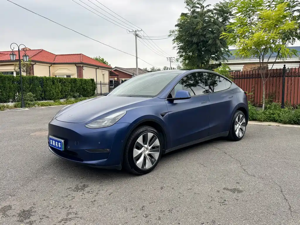 Tesla Model Y 2021 — фото 1