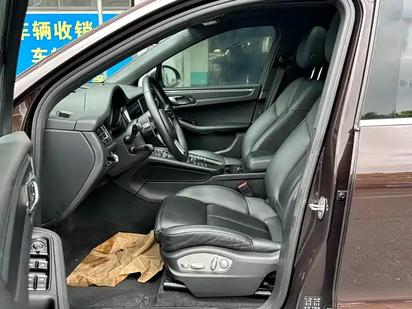 Porsche Macan 2018