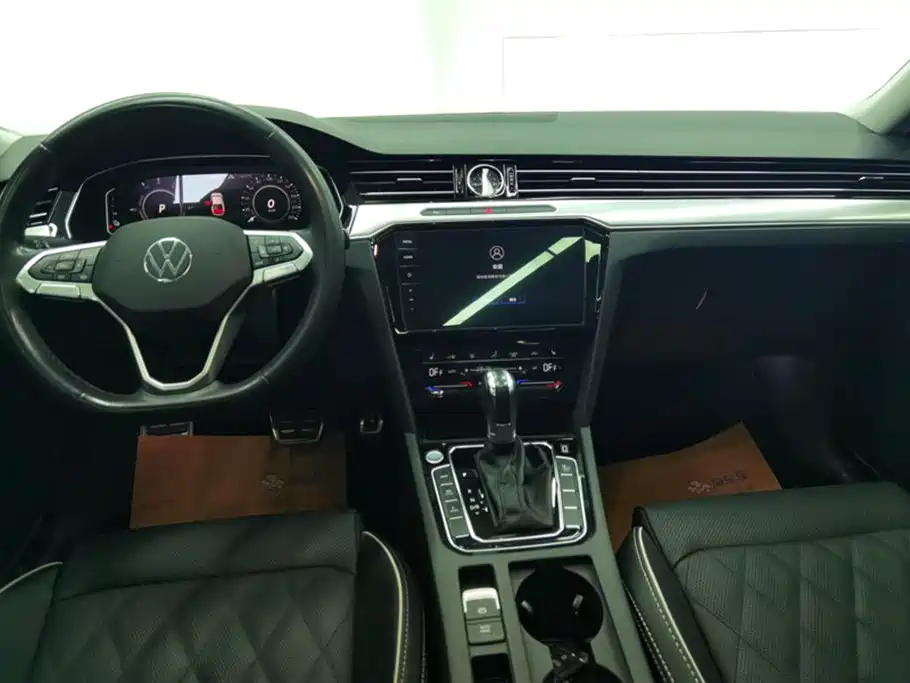 Volkswagen Magotan GTE PHEV 2023 — фото 12