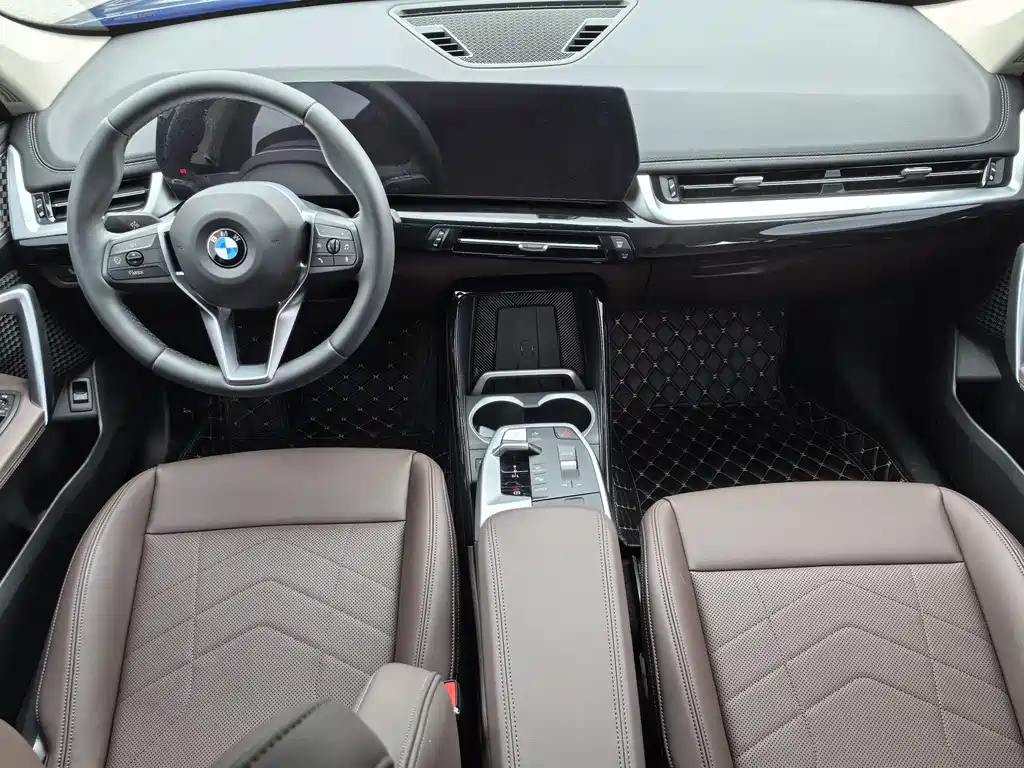 BMW X1 2024 — фото 11