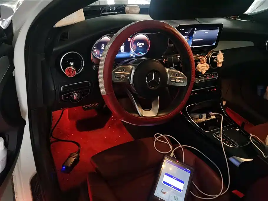 Mercedes-Benz C-Class 2020 — фото 12