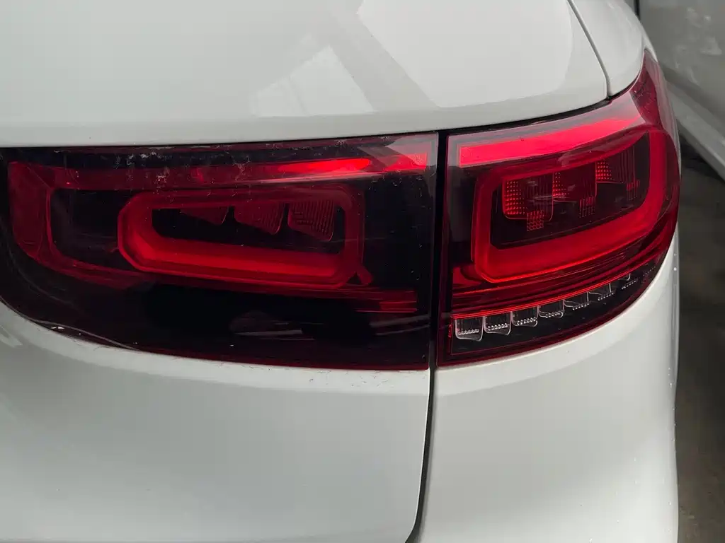 Mercedes-Benz GLB 2020 — фото 12