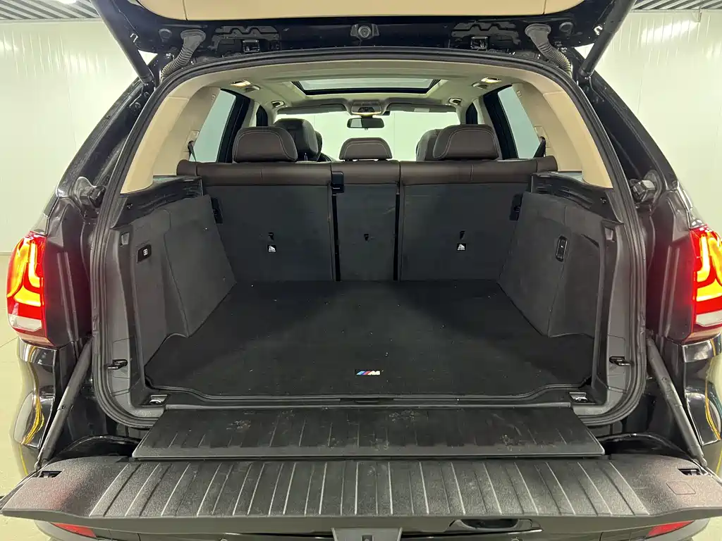 BMW X5 2018 — фото 16