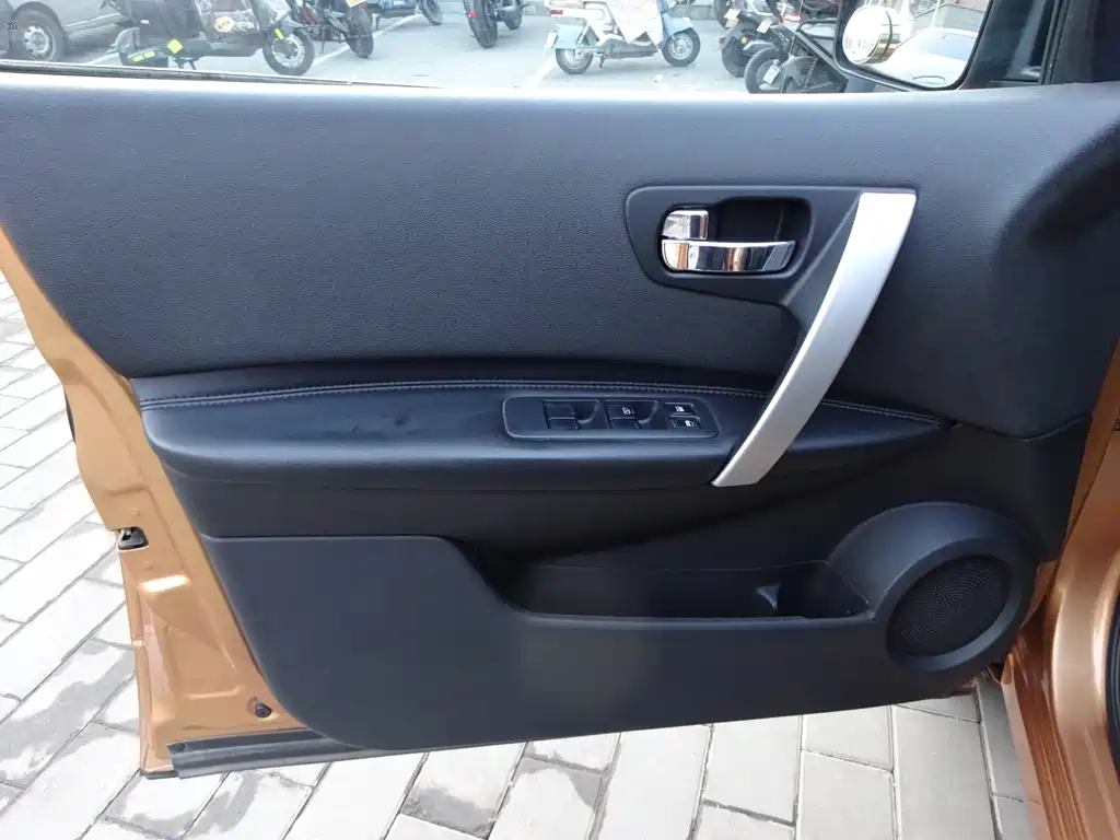 Nissan Qashqai 2014 — фото 18
