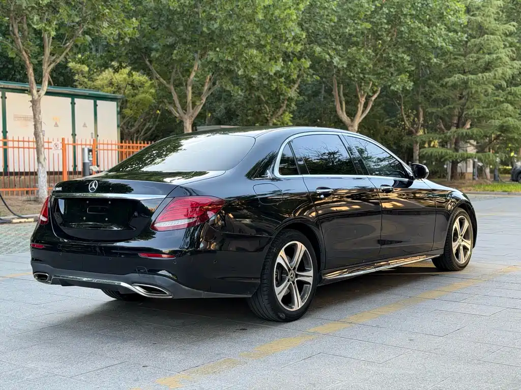 Mercedes-Benz E-Class 2018