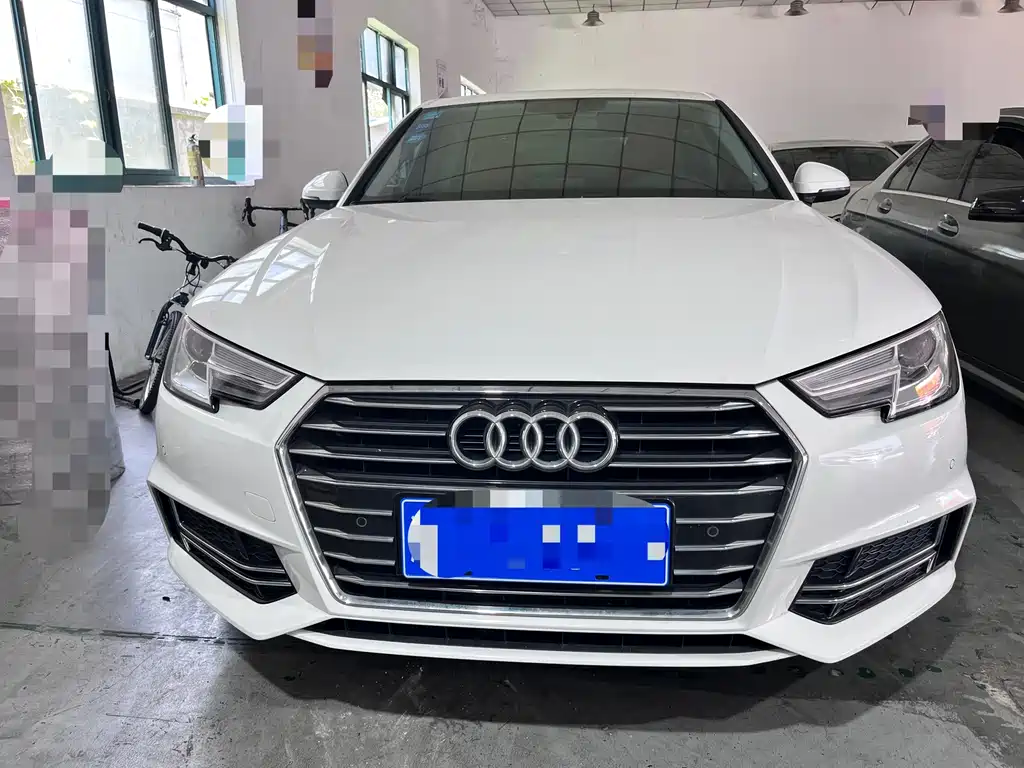 Audi A4L 2019