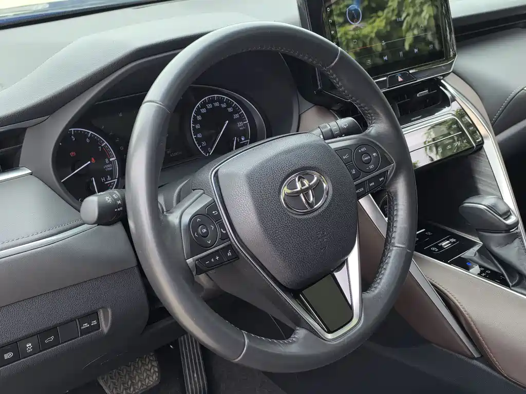 Toyota Harrier 2022 — фото 14