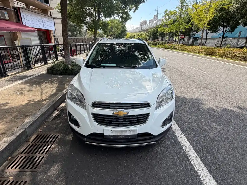 Chevrolet Trax 2015 — фото 4