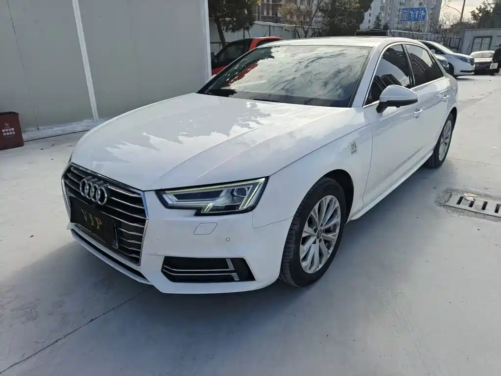 Audi A4L 2019