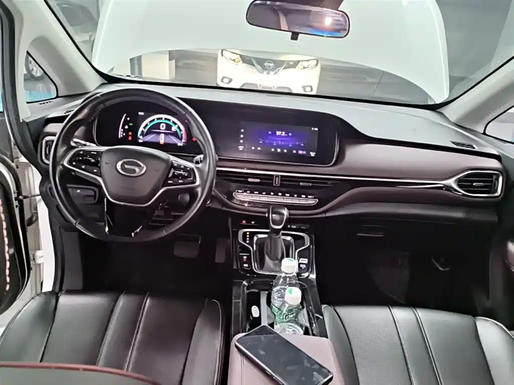 GAC Motor Trumpchi M6 2023 — фото 10