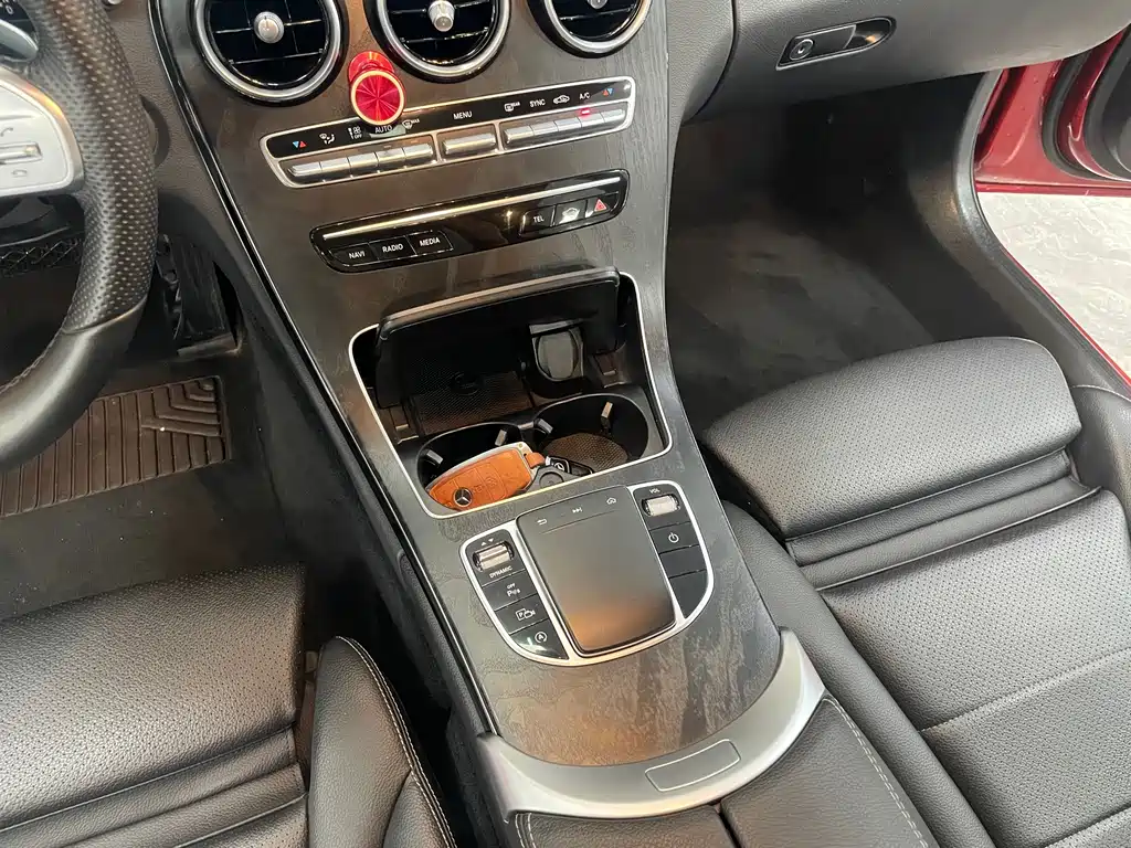 Mercedes-Benz C-Class 2020 — фото 10