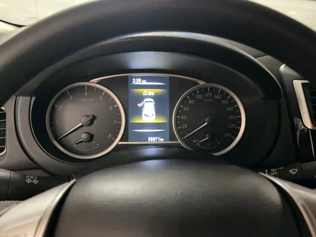 Nissan Tiida 2019