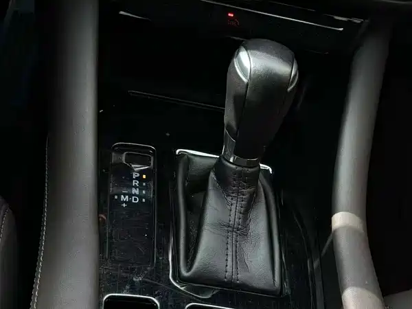 Mazda Atenza 2020