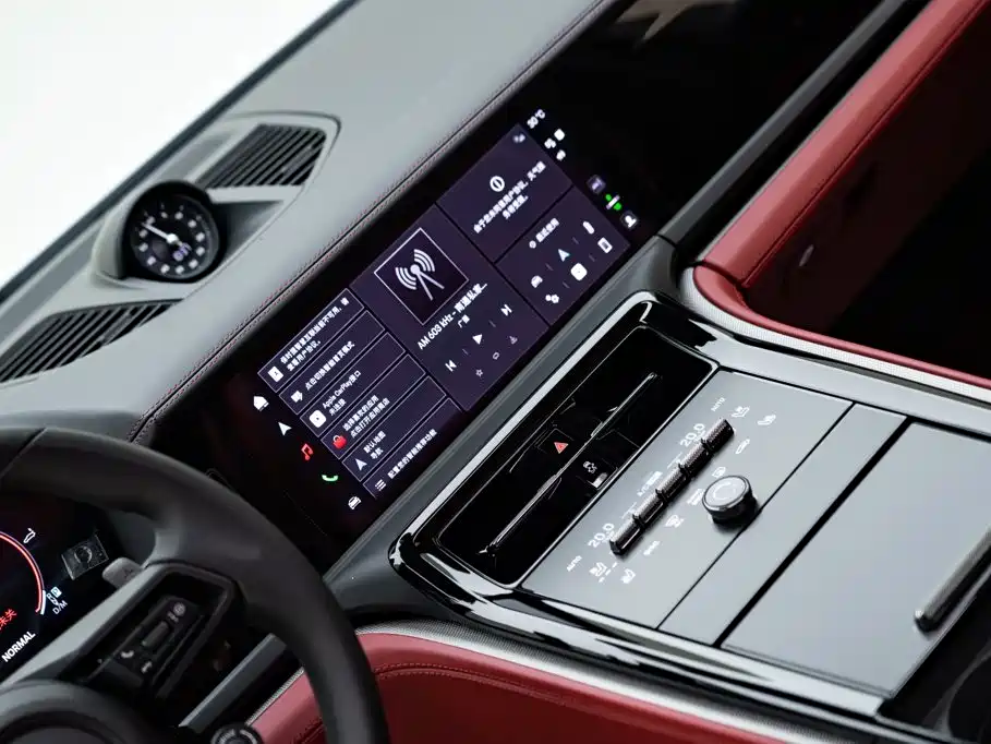 Porsche Panamera 2025 — фото 17