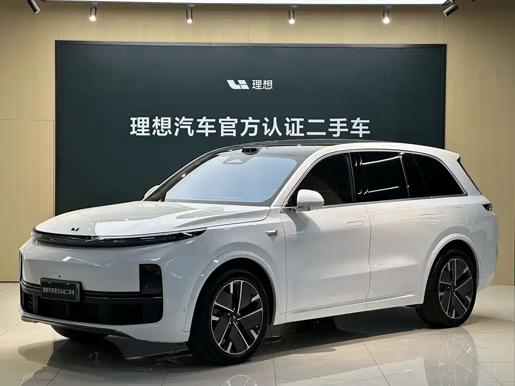 Li Auto Li L7 2025